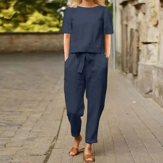 CHARM | CHIC TWO-PIECE LOUNGE SET