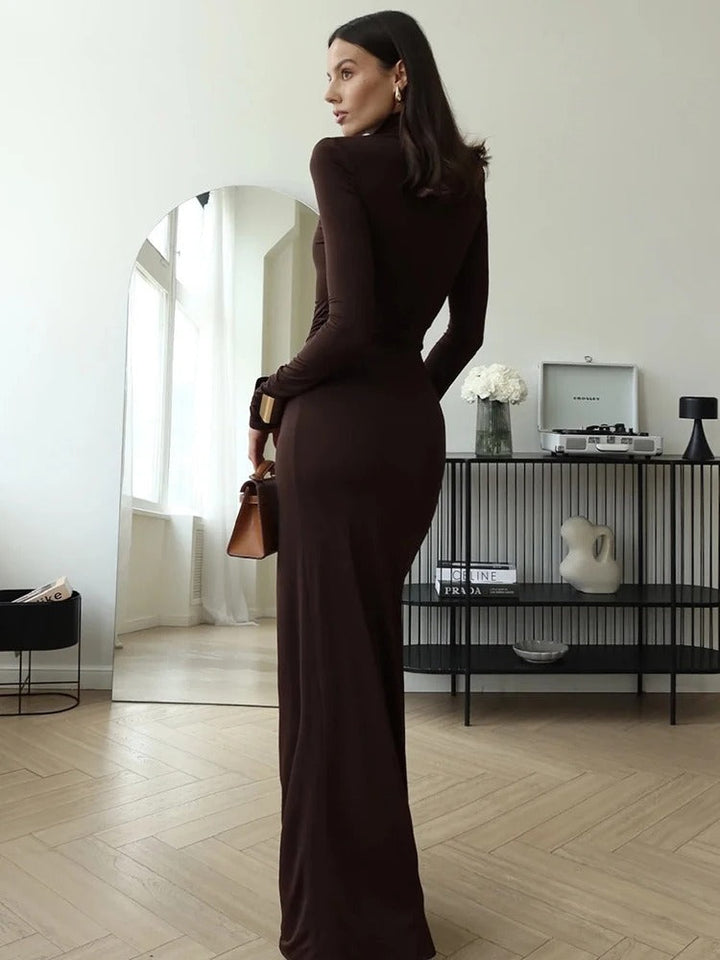 Luna’s Classy Ruched Maxi Dress