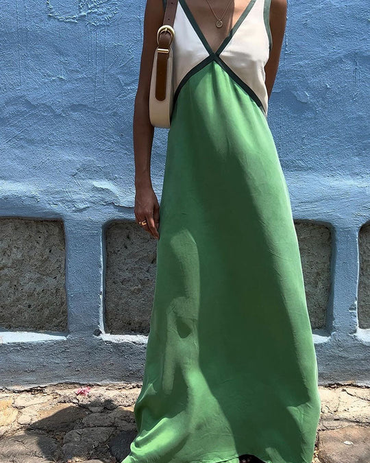 Luna's Bold Contrast Maxi Dress