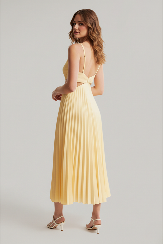 Luna’s Elegant Pleated Wedding Guest Midi Dress