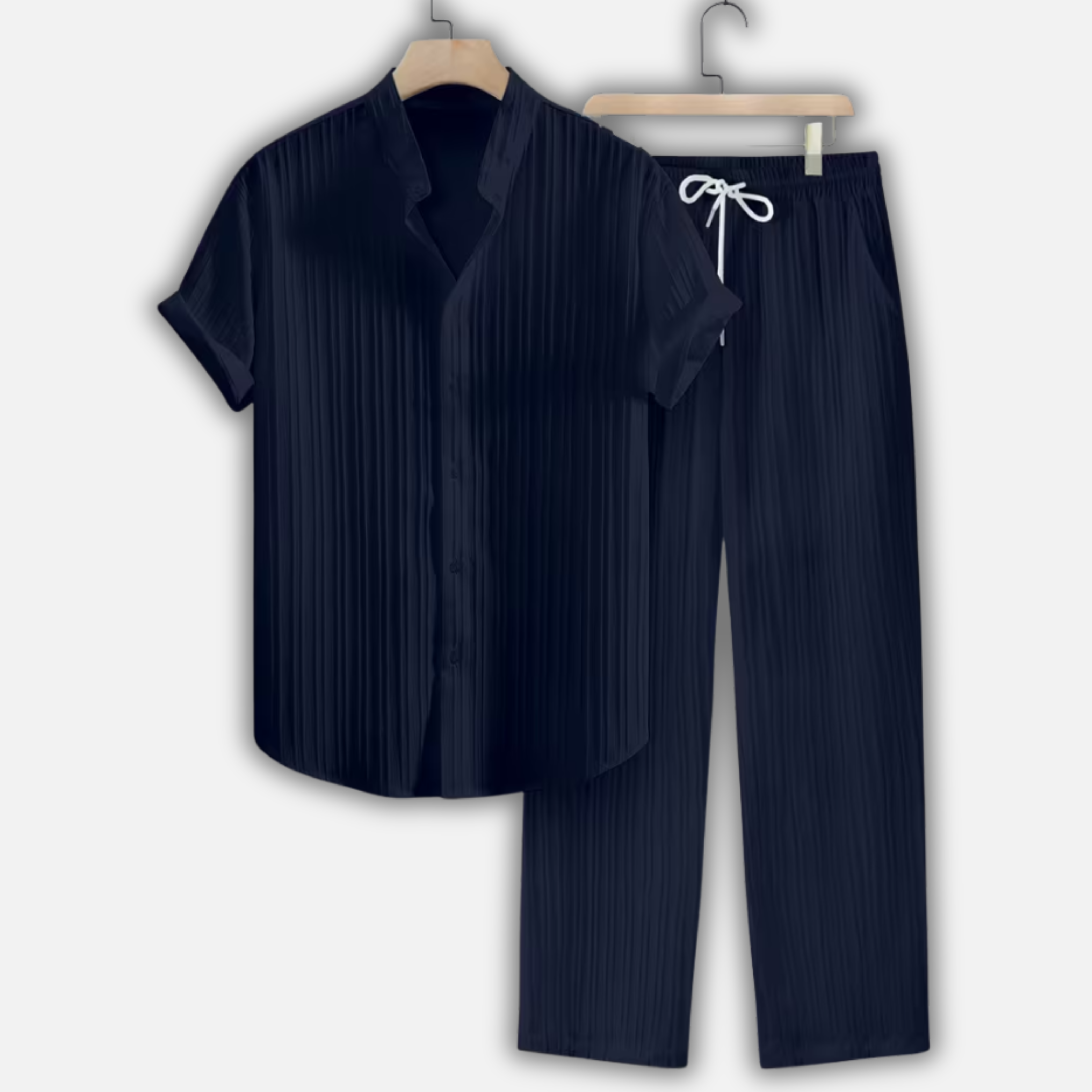 Two-Piece Lounge Wear Set with Pleated Design and Elastic Waistband for Men