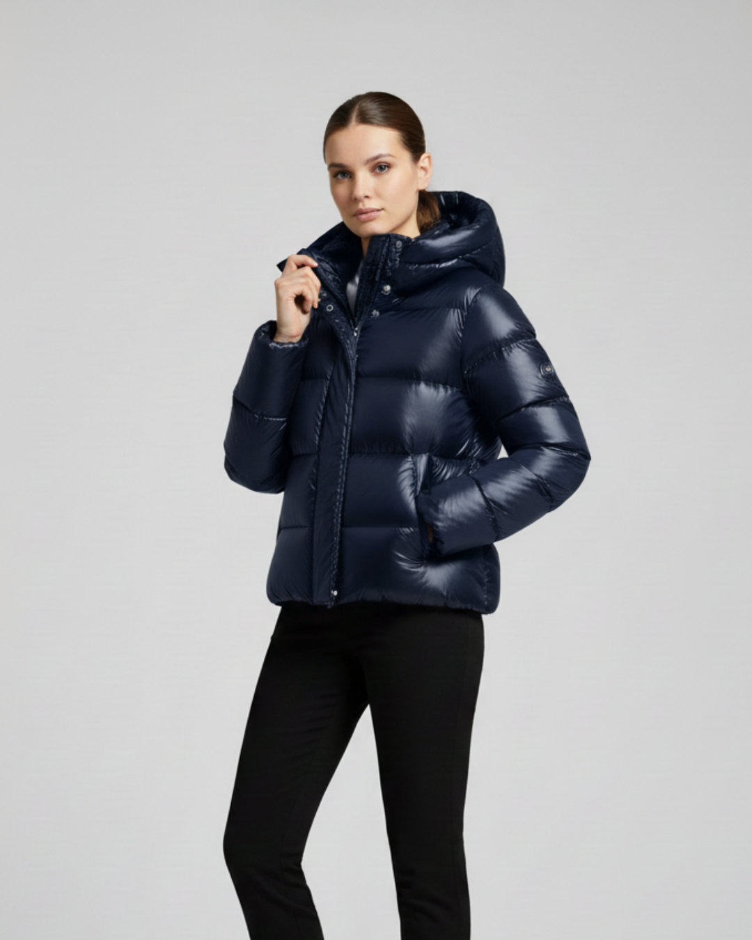 Winter Cropped Puffer Jacket with Hood for Women