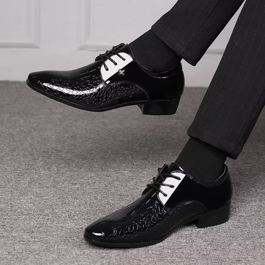 Embossed Pattern Pointed Toe Formal Shoe for Men | Lace-Up Patent Look Design