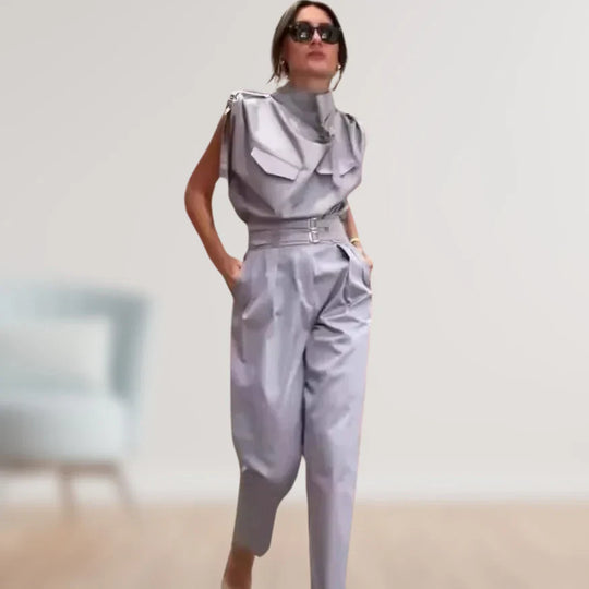 Elegant and Sophisticated 2-Piece Set for Women | Sleeveless